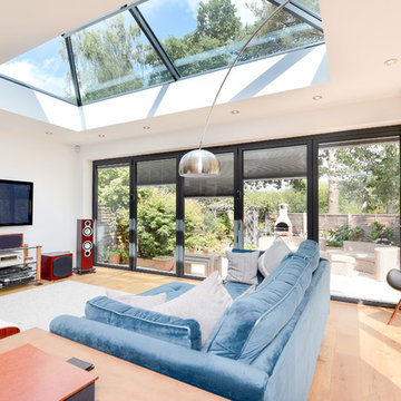 September 2018 - Bi-Fold Doors and Roof Lantern