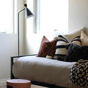 Daybed in Home Office