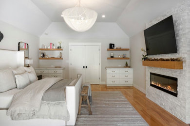 Inspiration for a bedroom remodel in San Francisco