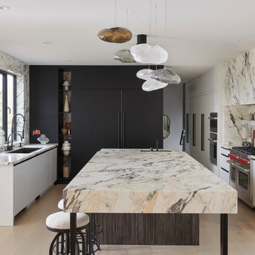 Luxe Modern Estate Home in Devil's Elbow Markham