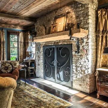 Ladue 3.2 Acre English Estate