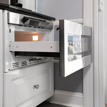 Kitchen & Closet Organization -- Lawrence, New York