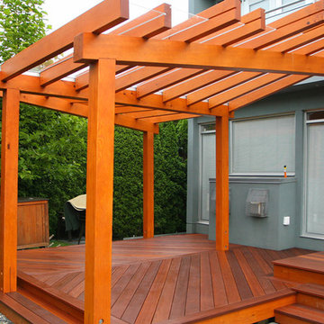Vancouver Prefabricated Pergola & Deck