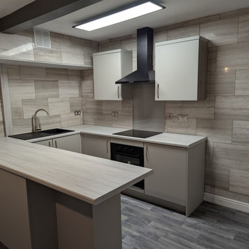 Huddersfield Back to Back terrace for Rental