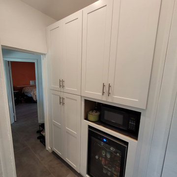 GREEN AND WHITE KITCHEN