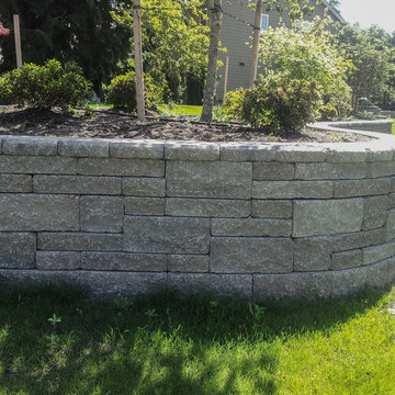 Retaining wall