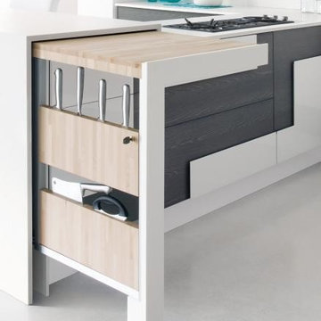 Modern Italian Custom Made Kitchens by LUBE