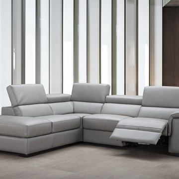 Perla Sectional Sofa