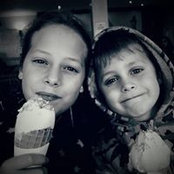 Emma Bell's photo