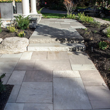 Thornhill Front Country Garden