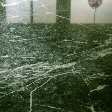 Rainforest Green Granite Kitchen