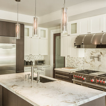 NAVA | Custom Blown Glass Kitchen Pendant Lights | Modern Contemporary Lighting