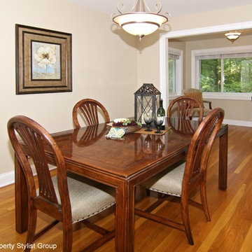 Home staging at 6259 Knyghton Road, Indianapolis, IN 46220