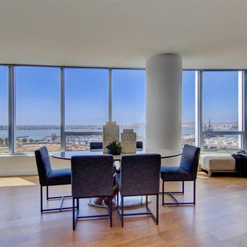 Pacific Gate | Contemporary
