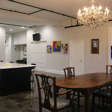 Downtown Loft Kitchen/Dining across from aquarium