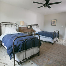 Monte Vista Interior