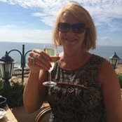 Fiona MacRae's photo