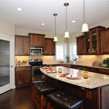 M/I Homes of Minneapolis / St. Paul: Dancing Waters - Stanford II Model