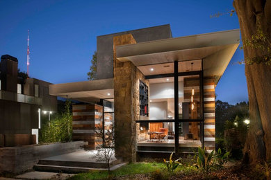 Exterior home photo in Atlanta