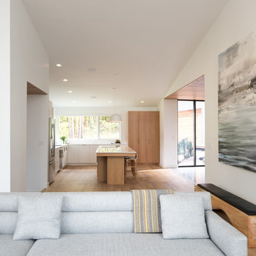 Northern Lake Home