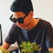 Sharkz Tung's photo