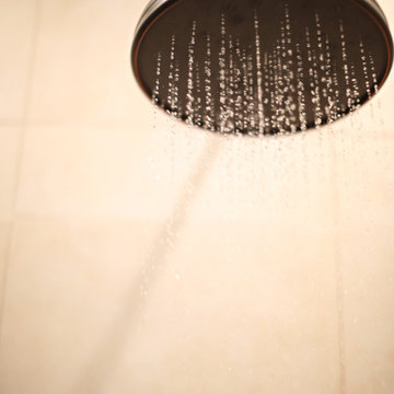 Bath Crashers - Episode "Mediterranean Mood"