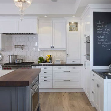 Black & White Kitchen