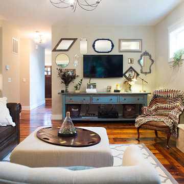 My Houzz: Reclaimed Wood and Vintage Finds in an Ohio New Build