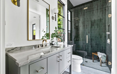 6 Inviting New Bathrooms With a Curbless Shower