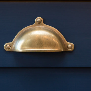 Dark Blue Shaker Kitchen - Reading