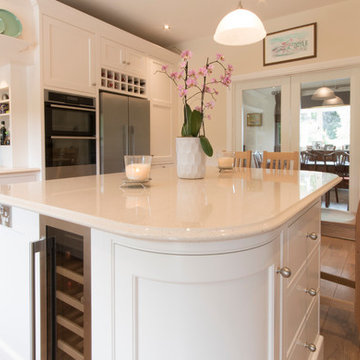 Classical hand-painted kitchen in Tumbled Marble