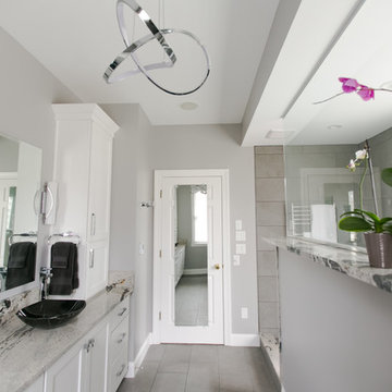 Modern Spa-Like Master Bath with Neutral Tones
