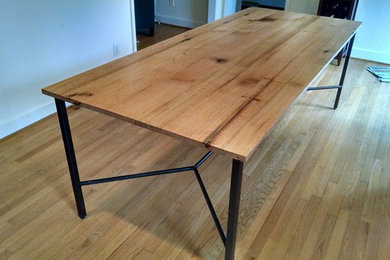 Quartersawn oak dining table
