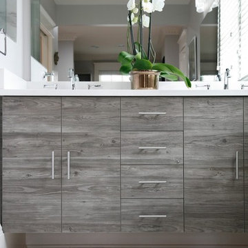 Bathroom with Wall Mounted Cabinets