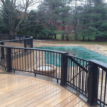 Timbertech Legacy Tigerwood Decking with Legacy Mocha Border. Stellardecks.com
