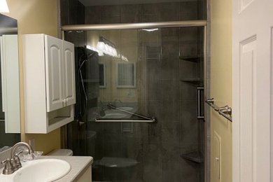 Example of a bathroom design in Detroit