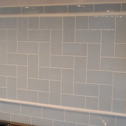Airy White Inset Kitchen - Tile