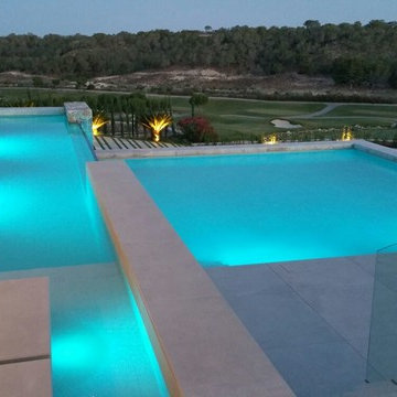 Piscina desbordante cristal 2 vasos