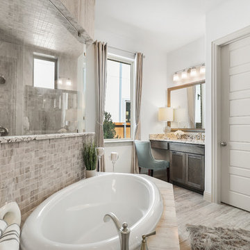 Dallas, Texas | Stonegate - Elite Berlin Owner's Bathroom