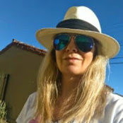 Suzanne Bonds billede