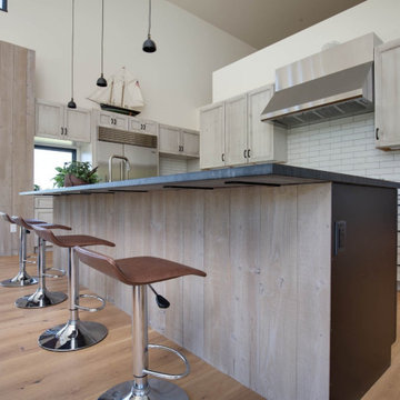 AquaFir™ colors offer extreme contrast in a unique home