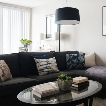Beaches Condo: Living Room