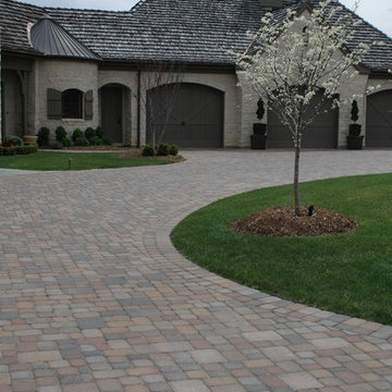 Paver Circle Drive