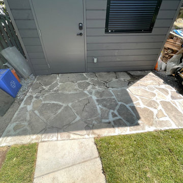 East End Hardscape + Flagstone Extension