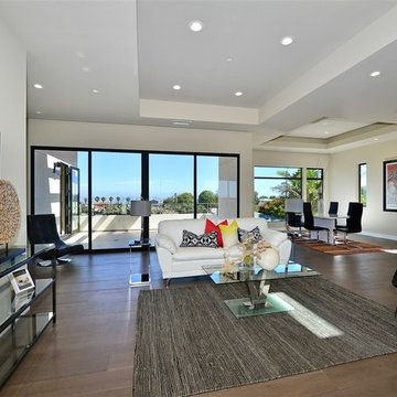 Contemporary Styled Staging