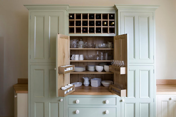 Country Kitchen by Hill Farm Furniture Ltd