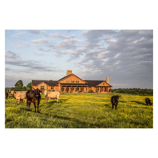 Rustic Farm House Exterior - Farmhouse - Houston - by Laura Culpepper ...