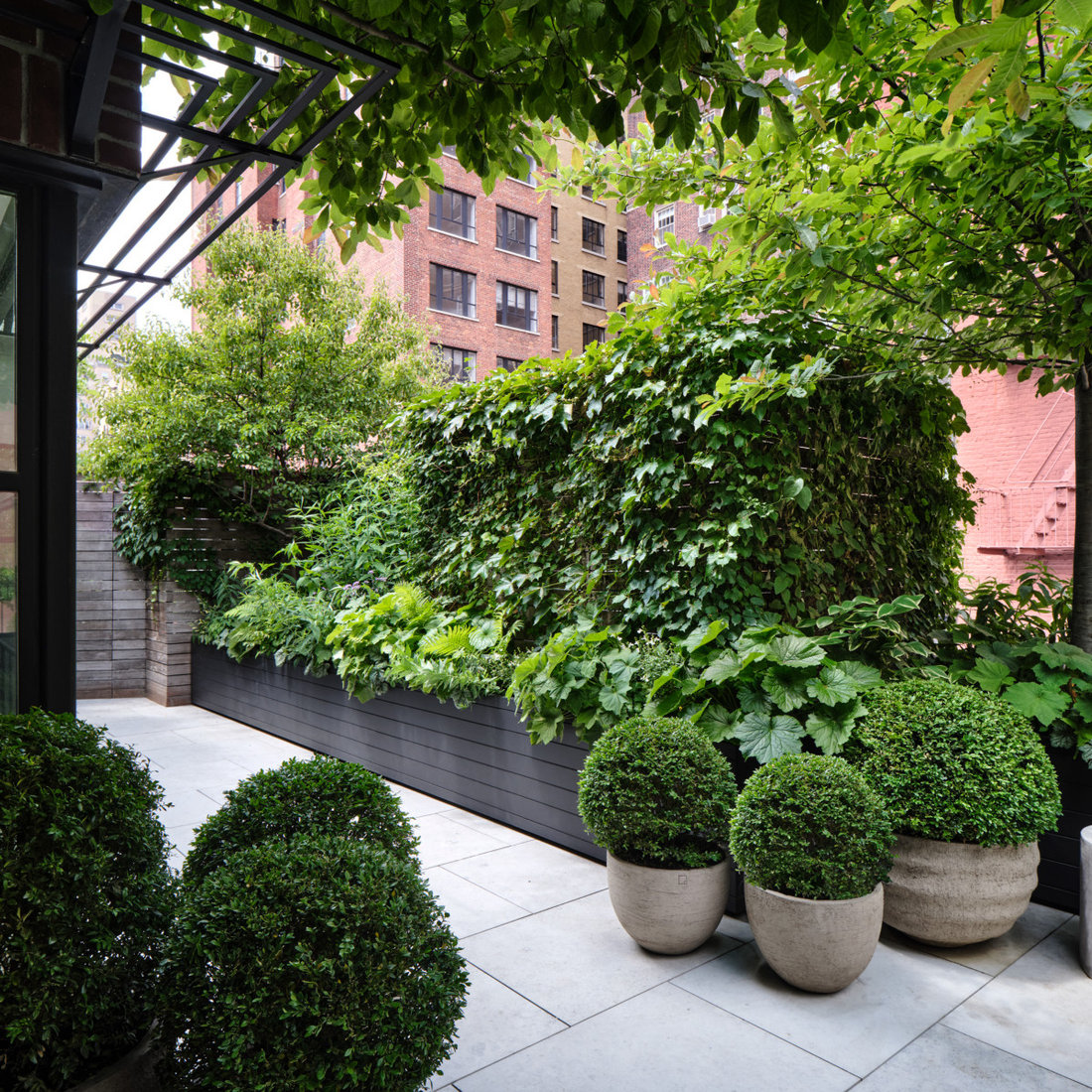 Grooved Aluminum Planters
