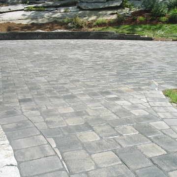 Glastonbury Paver Driveway