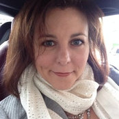 Suzanne Sinclair's photo